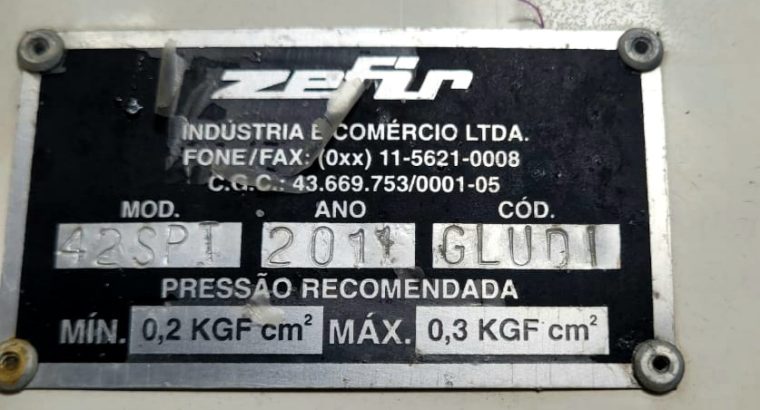 Bote Zefir 420 ano 2011 + Evinrude 50Hp